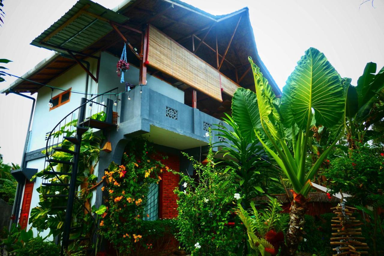 Sumatra Orangutan Discovery Villa Bukit Lawang Kültér fotó