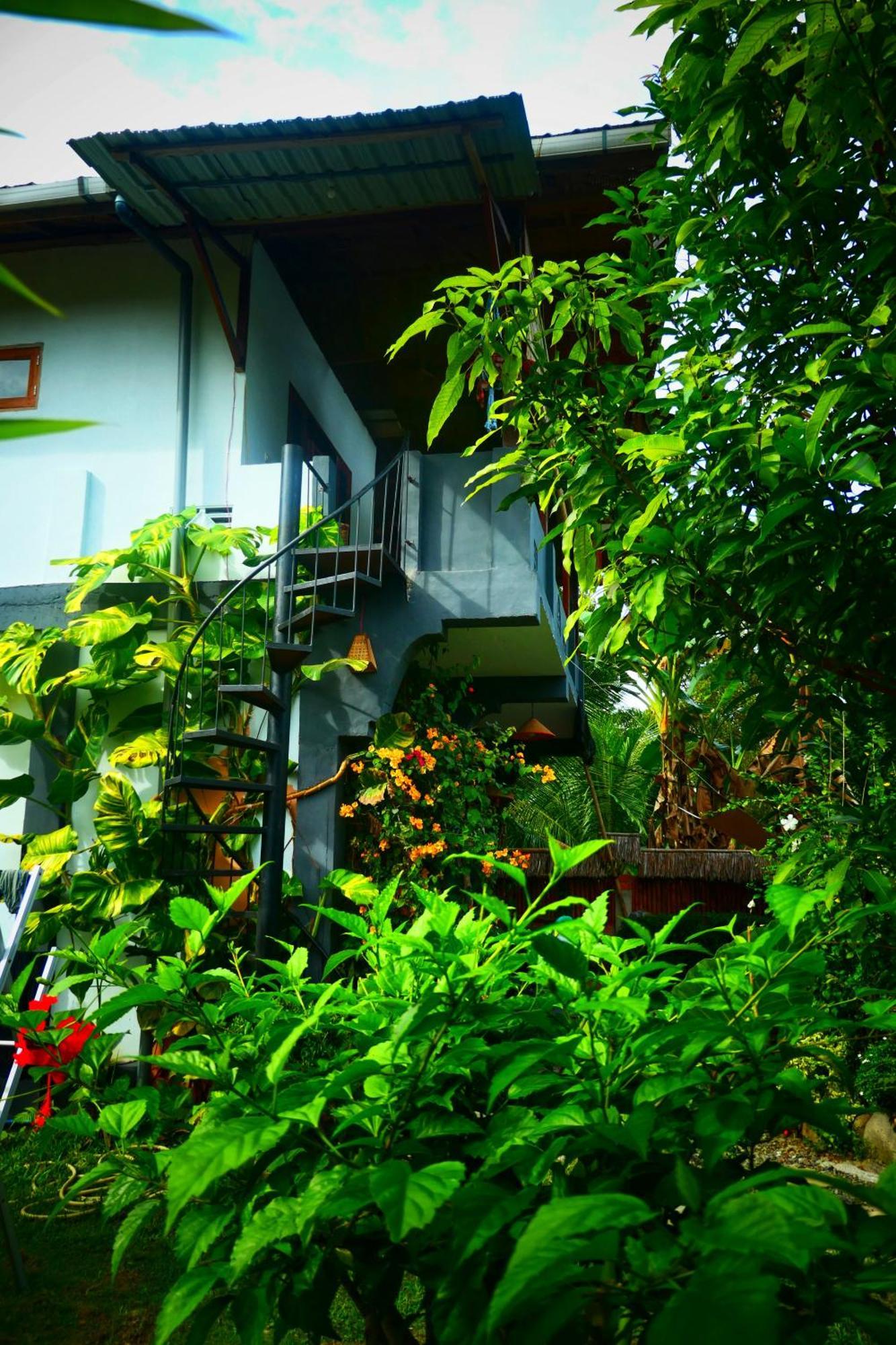 Sumatra Orangutan Discovery Villa Bukit Lawang Szoba fotó